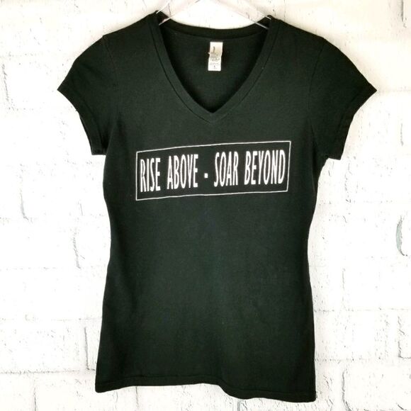 Very Important Tee District. Black graphic Tee. - Picture 1 of 6